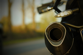 Motorradschalldämpfer
