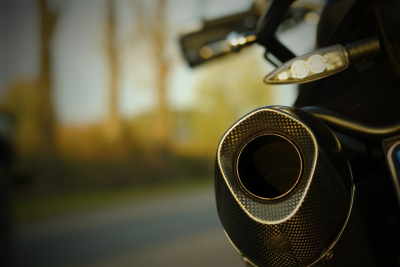 Motorradschalldämpfer