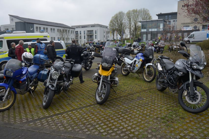 Motorräder beim Bergischen Anlassen